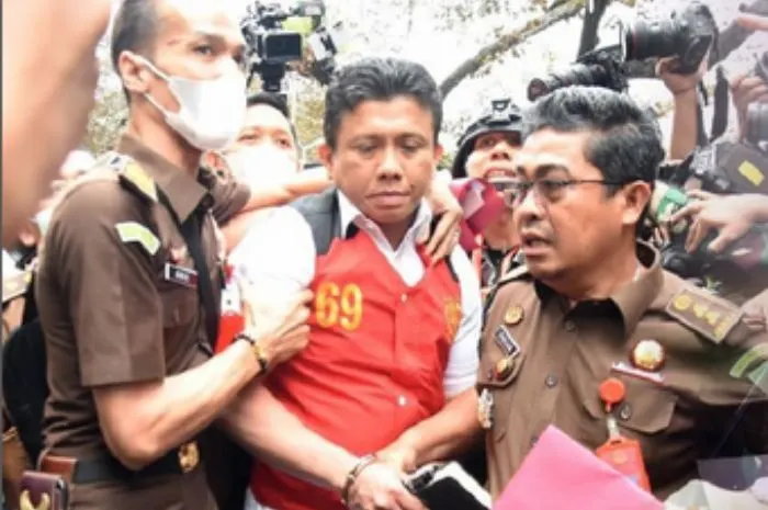 Jadwal sidang Ferdy Sambo Cs dengan Bharada E berbeda, pengacara siapkan kejutan untuk bebas dari tuntutan 