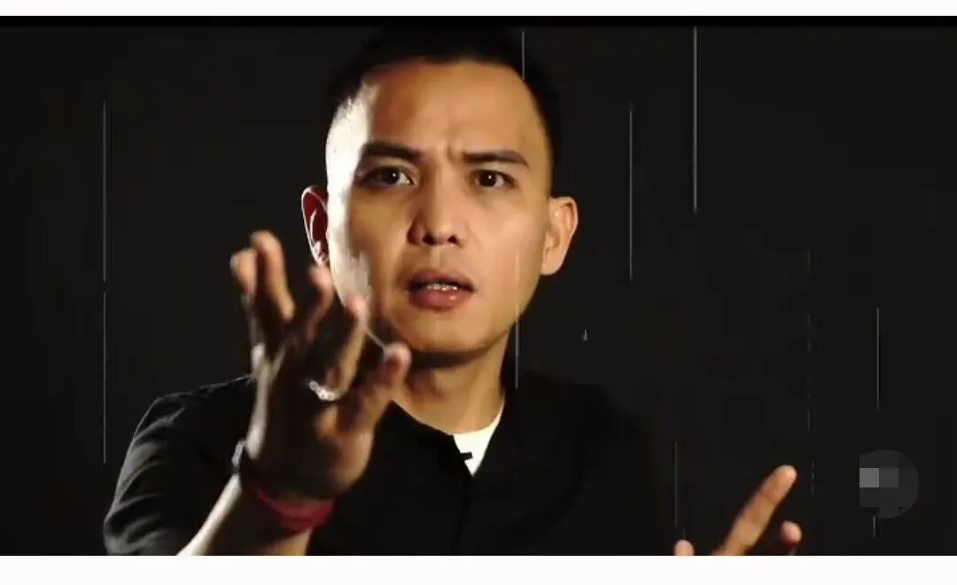 Heboh Video Asusila Pria Alim Ramalan Hard Gumay, Cek Salah Satunya di Sederet Artis Inisial R Ini