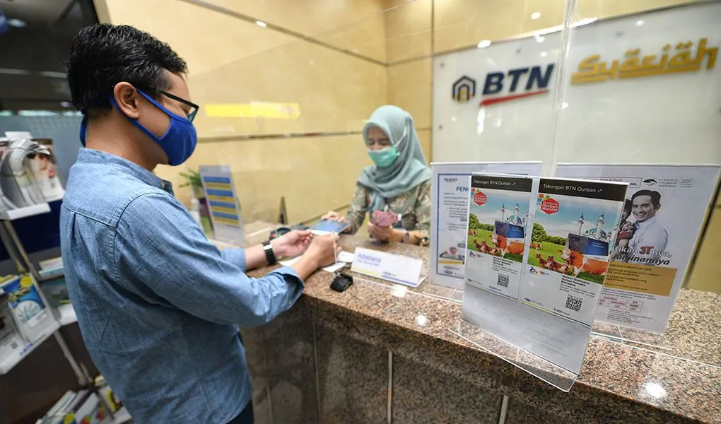PT Bank Tabungan Negara Tbk (BTN Syariah) membukukan kinerja yang cemerlang sepanjang semester I/2022, meski diterpa adanya isu akuisisi.