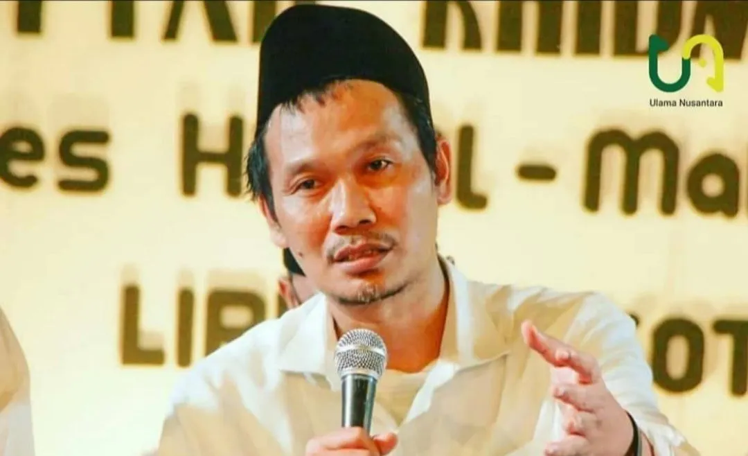 Kiai A. Bahauddin Nursalim alias Gus Baha, murid kinasih Kiai Maimoen Zubari atau Mbah Moen