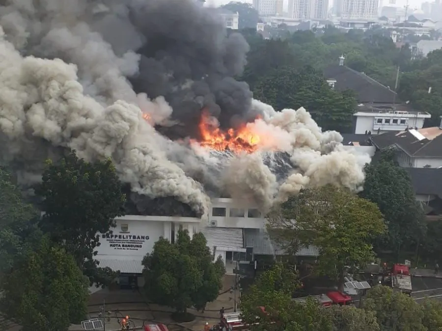 Terungkap! Hal Ini Diduga Jadi Penyebab Kebakaran Balai Kota Bandung