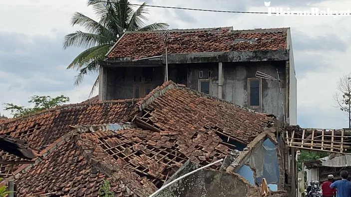 Pencarian Korban Gempa Cianjur yang Tertimbun Longsor Masih Nihil, Tim Evakuasi Alami Berbagai Kendala
