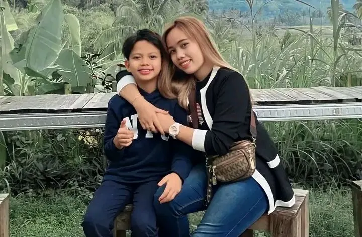 Kebersamaan Farel Prayoga dengan sang kakak, Delfia Kristiani.