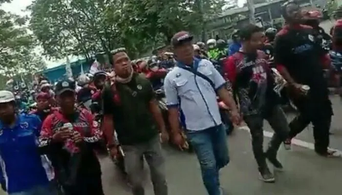 demo