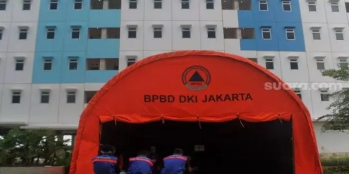 Suasana rumah susun yang akan di jadikan sebagai tempat antisipasi penampungan pasien Covid-19 di Rusun Nagrak, Cilincing, Jakarta Utara, Rabu (16/6/2021)