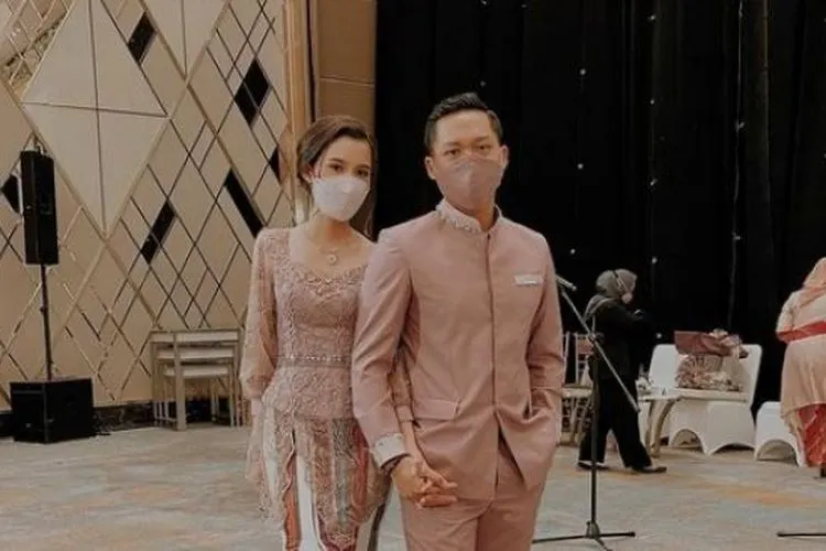 Azriel Hermansyah dan Sarah Menzel / dok. Instagram