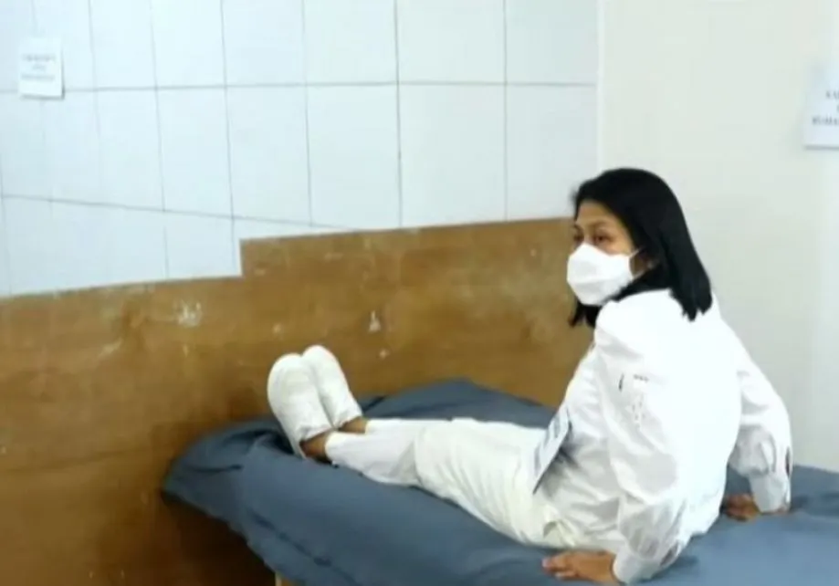 Penampilan Putri Candrawathi Saat Rekonstruksi Disorot, Tersangka Apa Tamu? 