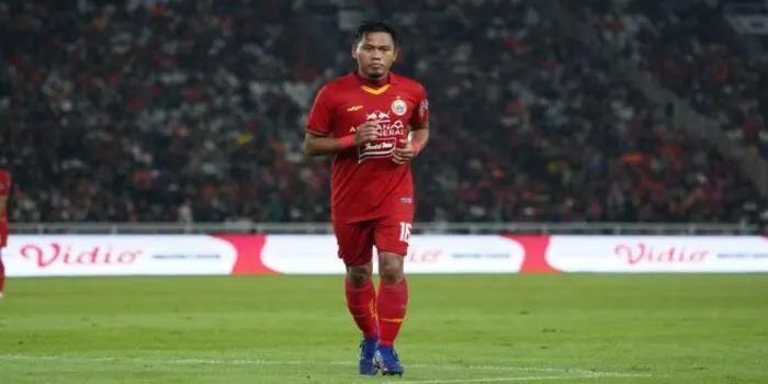 Pemain Persija Jakarta Tony Sucipto. Persija akan menghadapi Bali United dalam lanjutan kompetisi BRI Liga 1 di Stadion Manahan Solo, Kamis malam (25/11/2021)