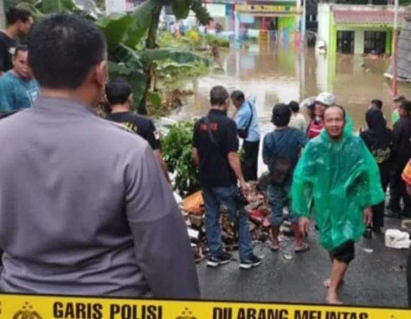 Kronologi Banjir Tewaskan Tiga Siswa MTsN 19 Jakarta