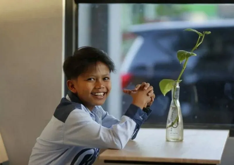 Viral Video Farel Prayoga Nyanyi Lagu Sekuntum Mawar Merah, Klik Link di Sini!