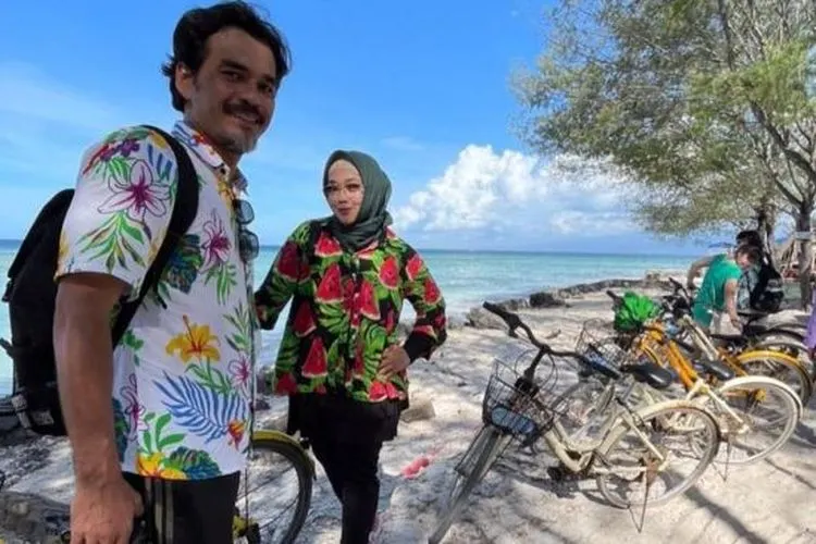 Rina Gunawan dan Teddy Syah (Instagram)