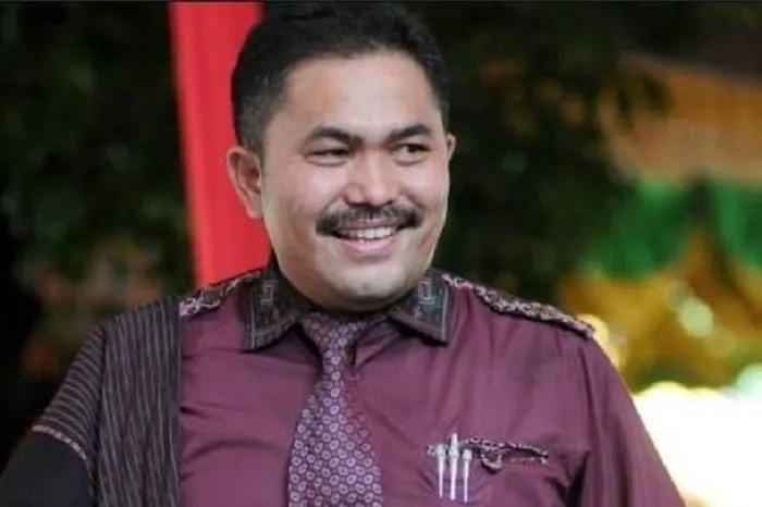 Pengacara Brigadir J, Kamaruddin Simanjuntak, SH ungkap fakta baru dugaan penyiksaan.