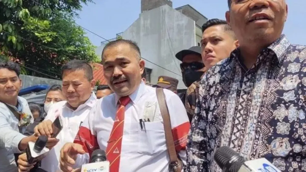 Pengacara Brigadir J, Kamaruddin Simanjuntak, tak diizinkan masuk ke lokasi rekonstrukri di rumah Ferdy Sambo.