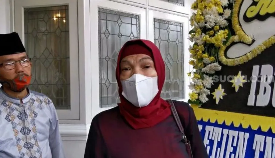 Dorce Gamalama saat masih hidup. Dorce meninggal di rumah sakit karena Covid-19, Rabu (16/2/2022) pagi. 