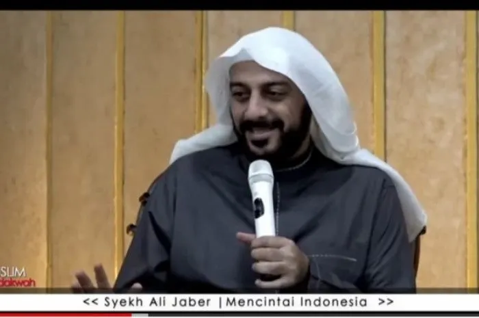 Utang Lunas dan Hajat Terkabul, Syekh Ali Jaber Ungkap Amalan Dahsyat yang Dibaca Sebelum Tidur