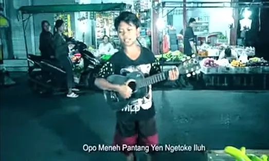 Farel Prayoga  penyanyi cilik dari Banyuwangi  nyanyi AKU NGAMEN / Tangkaplayar YouTube ARD Management