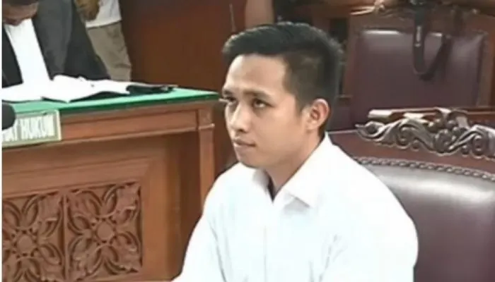 Terdakwa Bharada Eliezer saat menjalani sidang di Pengadilan Negeri Jakarta Selatan 