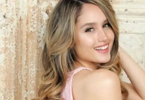 Cinta Laura