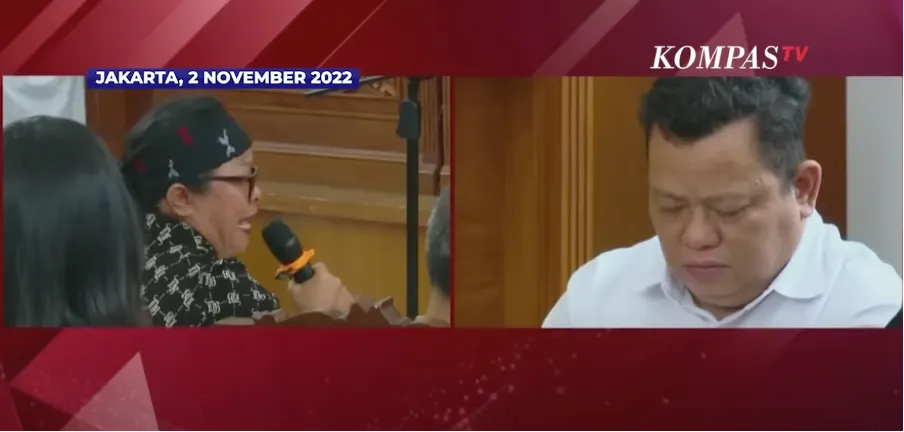 Pertanyaan Ibunda Brigadir J ke Kuat Ma&rsquo;ruf dan Ricky Rizal: Sudah Puas dengan Kematian Yoshua?