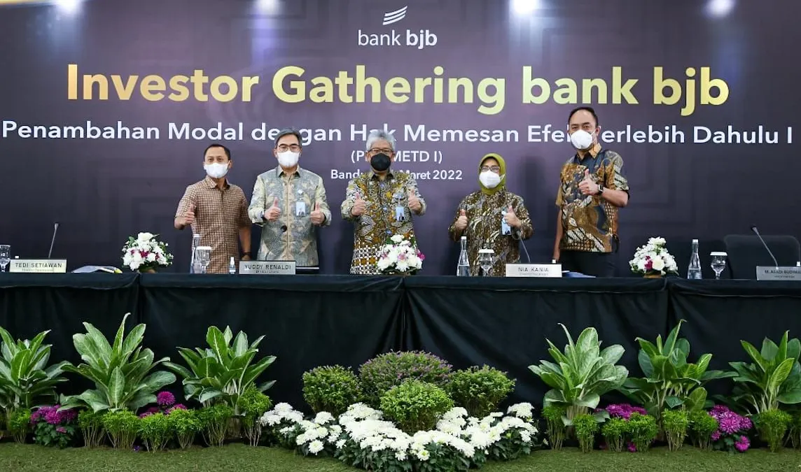 bank bjb ajak investor manfaatan right issue.