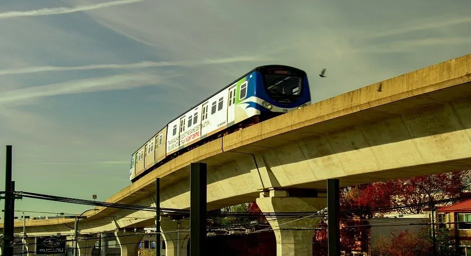 Foto ilustrasi LRT. Dalam rangka HUT Jakarta ke-495, bertajuk 'Jakarta Hajatan', Pemprov DKI menggratiskan moda transprotasi seperti LRT, MRT hingga TransJakarta.