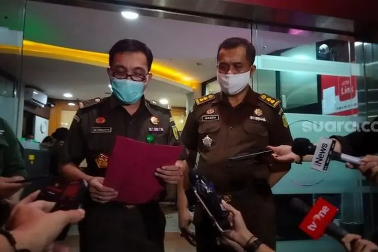 Kejaksaan Agung RI menetapkan Jimmy Sutopo alias JS selaku Direktur PT Jakarta Emiten Investor Relationship sebagai tersangka baru dalam kasus dugaan tindak pidana korupsi PT Asabri. (Suara.com/Yasir)