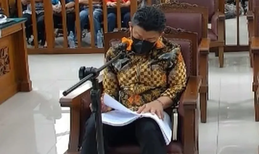 Kata Pakar Mikro Ekspresi Soal Gestur Ferdy Sambo di Kursi Pesakitan: Terlalu Santai, Nggak Geter Sama Sekali