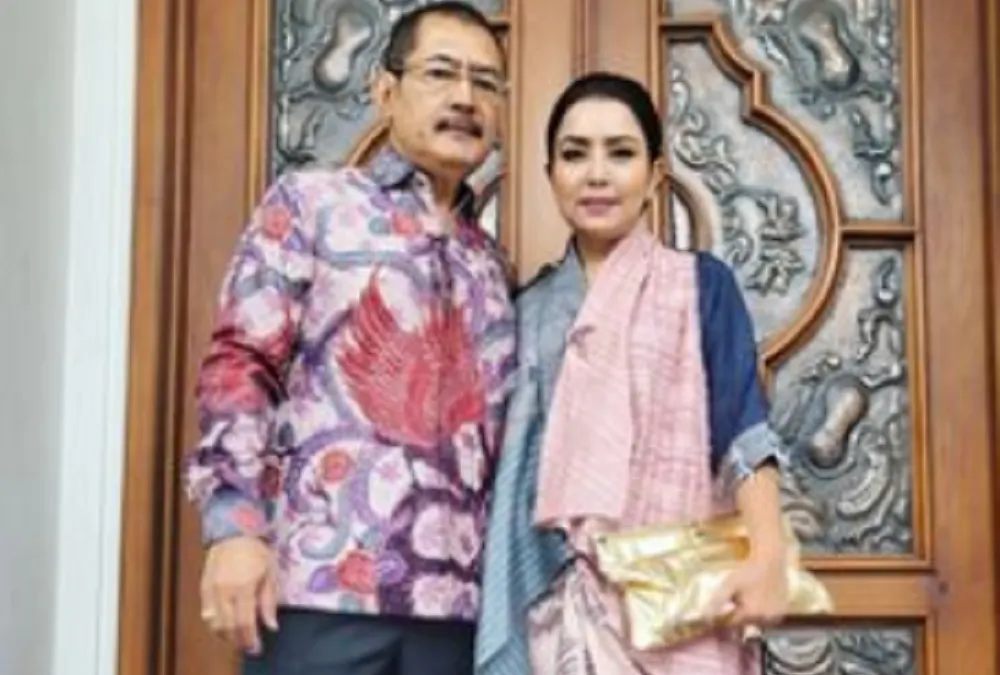 Mayang sari  dan suaminya Bambang Trihatmodjo
