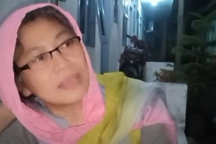 Berusia Setengah Abad, Ibunda Celine Evangelista Hamil Anak Kembar / dok. Youtube