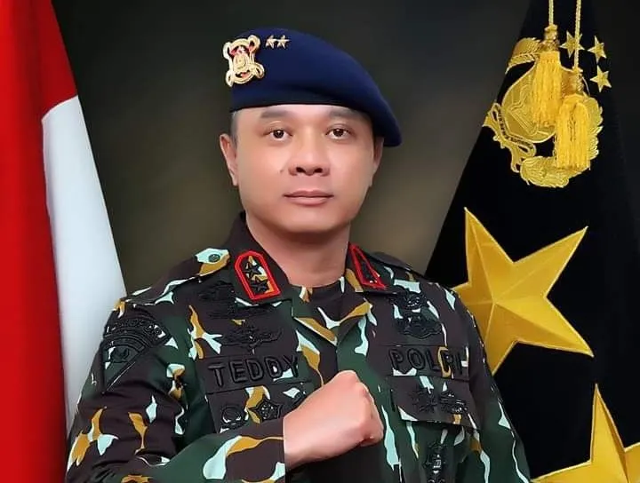 5 Fakta Irjen Teddy Minahasa Kapolda Jatim yang Terjerat Narkoba, Eks Ajudan Jusuf Kalla hingga Polisi Terkaya
