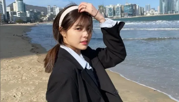Hong Ye Ji pemeran utama Film Korea 2037
