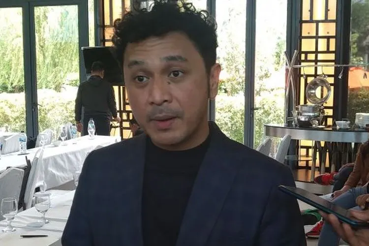 Giring Ganesha saat ditemui selepas menghadiri sebuah acara di kawasan Jakarta Pusat, Senin (27/1/2020). [Suara.com/Tivan Rahmat]