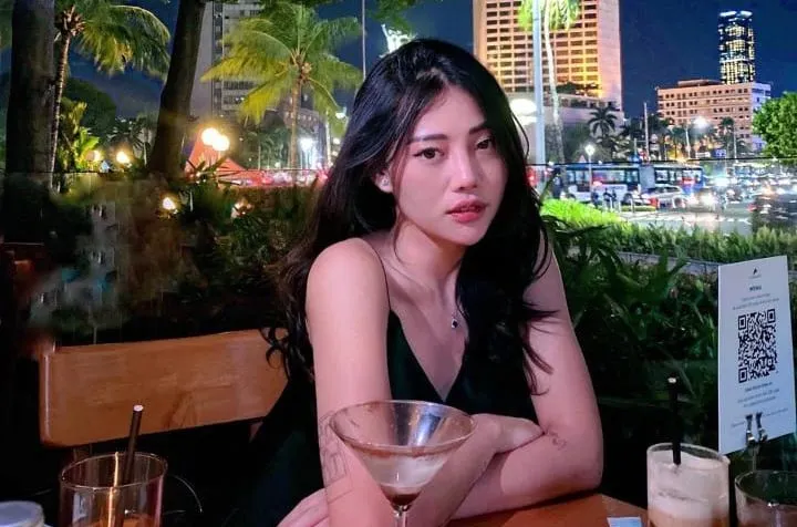 Wendy Walters mengaku sering nyetir mobil saat malam sendirian dan memilih ditemani 'boneka setan'.