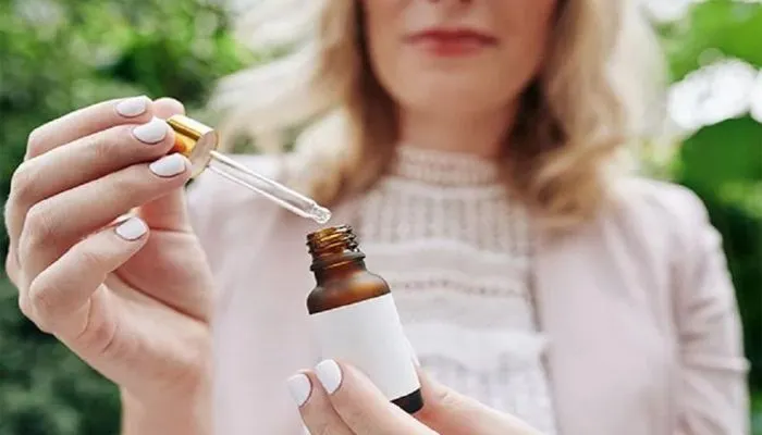 Yuk Kenali Manfaat dan Jenis-Jenis Produk yang Mengandung Retinol