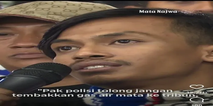 Yohanes Prasetyo, saksi hidup Tragedi kanjuruhan, sempat memohon aparat untuk berhenti menembakkan gas air mata / instagram @matanajwa