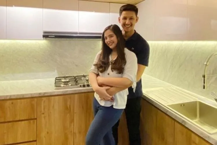 Tasya Kamila dan suaminya, Randi Bachtiar / dok. Instagram