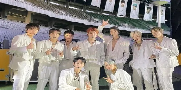 Konser NCT 127 Berakhir Ricuh
