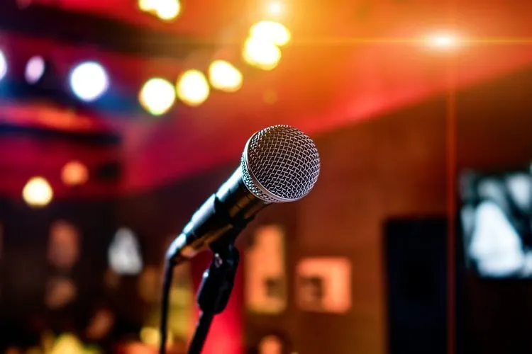 Pemprov DKI akan membolehkan pengelola karaoke beroperasi dengan beberapa syarat