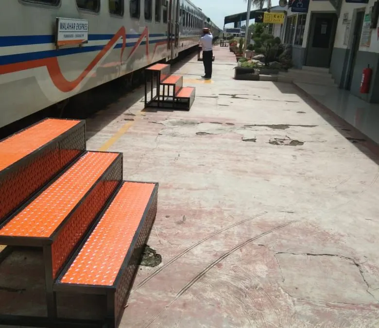 Jadwal Lengkap Keberangkatan KA Lokal Walahar, Jatiluhur dan Siliwangi