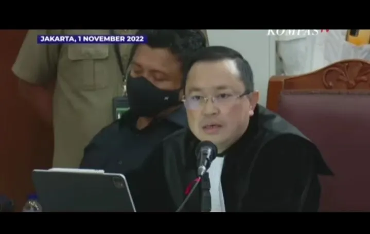 Terpopuler! Tanyai Ayah Brigadir J, Arman Hanis Pengacara Ferdy Sambo Disoraki Pengunjung Sidang