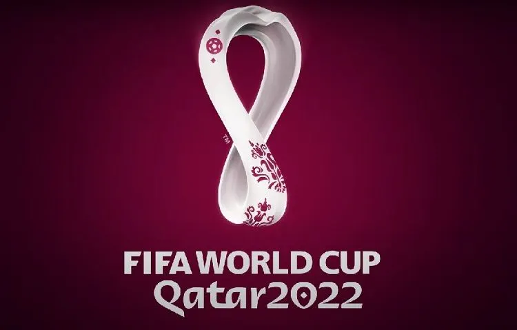 Ilustrasi nonton Piala Dunia 2022 pakai TV analog.