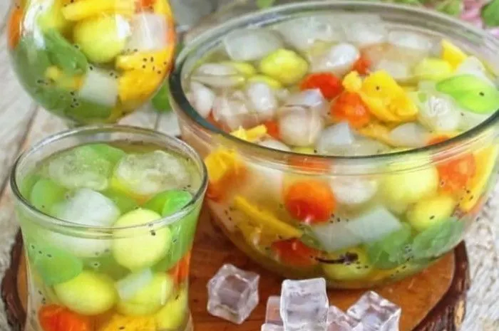 Resep Es Buah Homemade, Mudah Dibuat di Rumah dan Dijamin Bikin Seger!