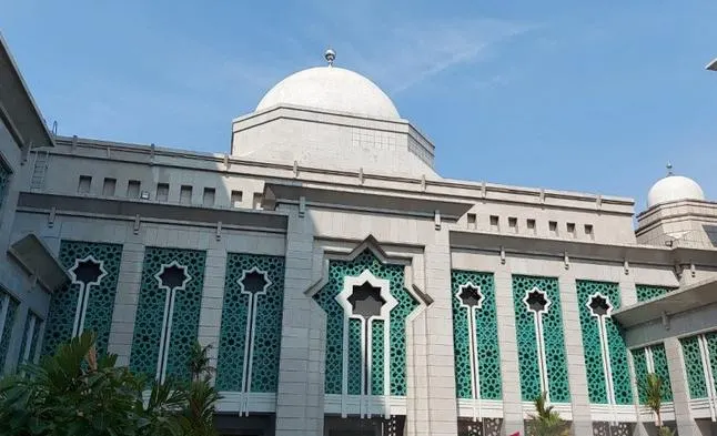 Masjid Raya Jakarta Islamic Center (JIC) di Koja, Jakarta Utara,