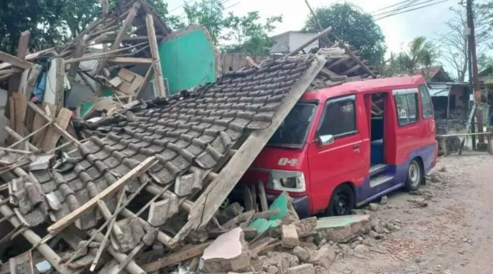 Terjadi Gempa Bumi Saat Mengemudikan Mobil, Simak Tips Langkah-langkah yang Sebaiknya Dilakukan!