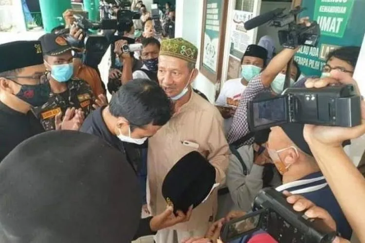 Momen Saat Ustaz Abdul Somad Didoakan Kiai Sepuh NU (Instagram)