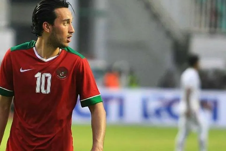 Ezra Walian (Instagram)