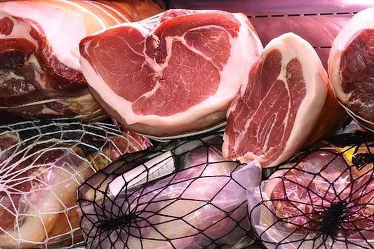 Ilustrasi daging sapi / Pixabay