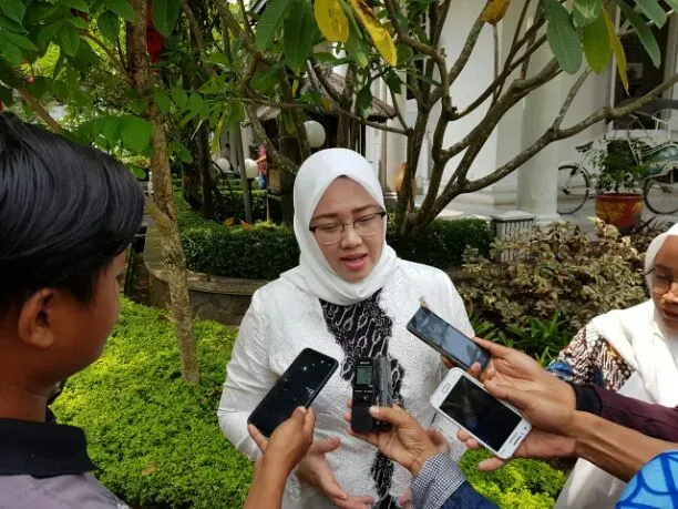 Bupati Purwakarta, Anne Ratna Mustika.