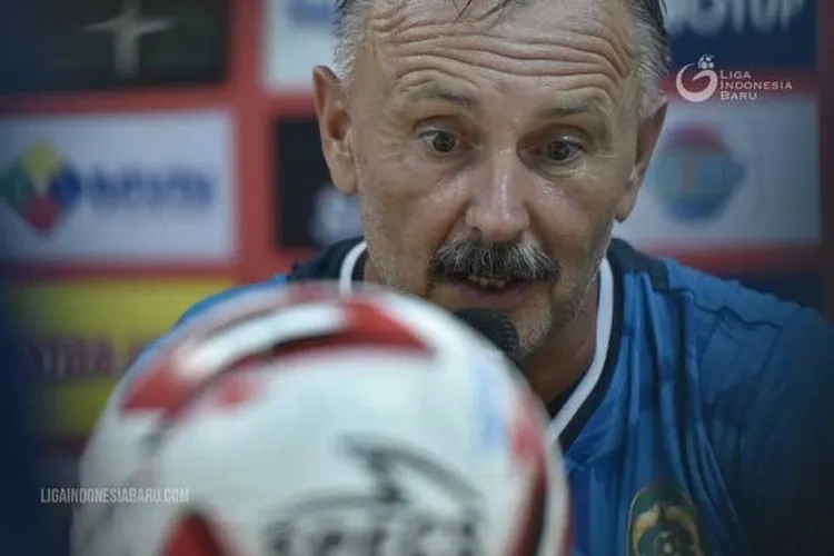 Juru taktik  Persikabo, Igor Kriushenko  (dok LIB)