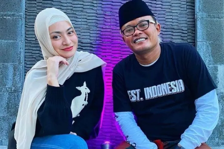 Nathalie Holscher bersama Sule. (Instagram/@ferdinan_sule)
